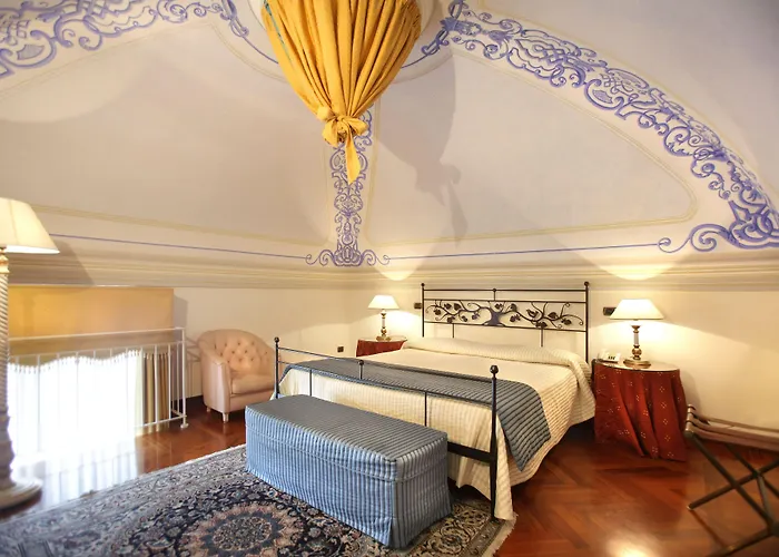Palazzo Del Corso - Boutique Otel 5*