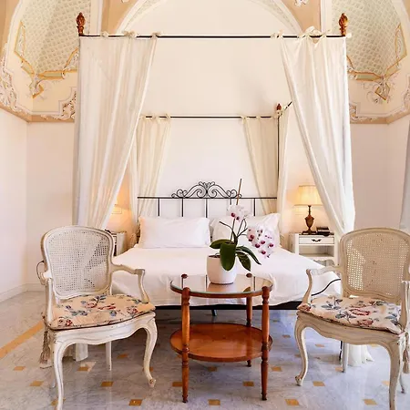 Palazzo Del Corso - Boutique גאליפולי