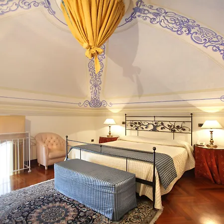 Palazzo Del Corso - Boutique Hotell 5*