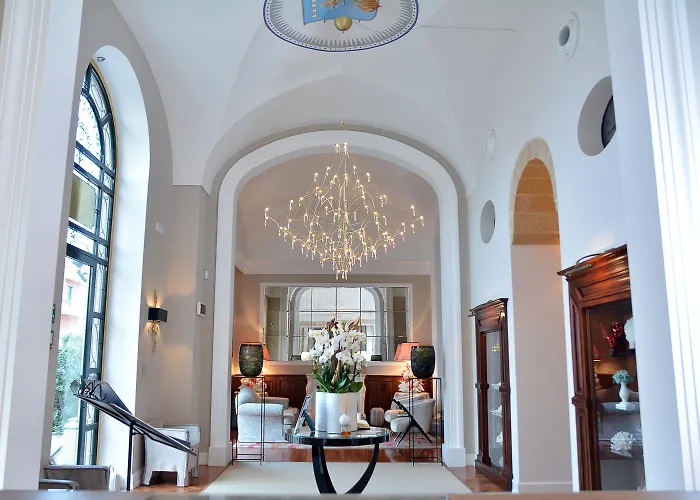 Palazzo Del Corso - Boutique